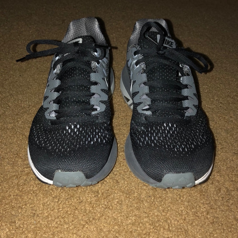 Nike Zoom Structure 2.0